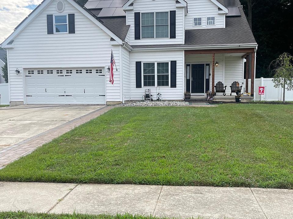 1st image of 109 Magnolia Dr