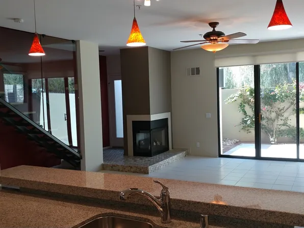 707 E Arenas Rd, Palm Springs, CA 92262
