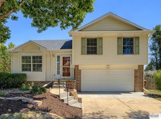 13527 Glendale Cir, Bellevue, NE 68123