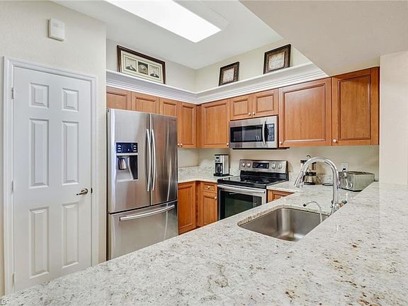 3rd image of 20140 Estero Gardens Cir Unit 102