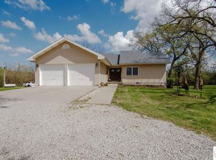 30902 Harding Rd, Green Ridge, MO 65332