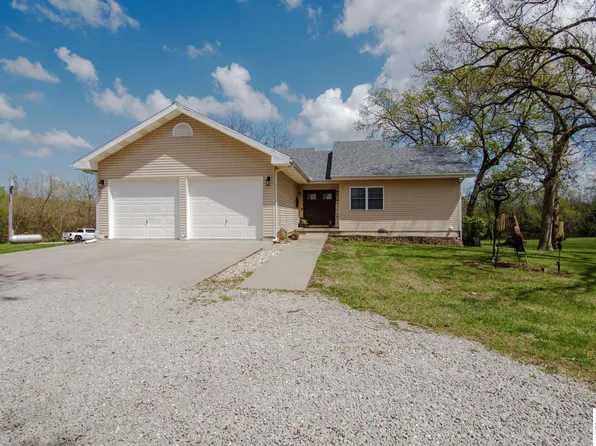 30902 Harding Rd, Green Ridge, MO 65332