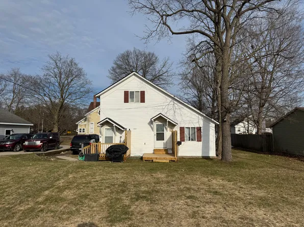 221 Amity St SE, 221 Amity St SE #2, Lowell, MI 49331
