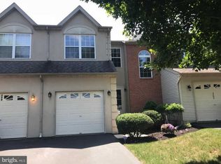 304 Hamilton Dr, Harleysville, PA 19438