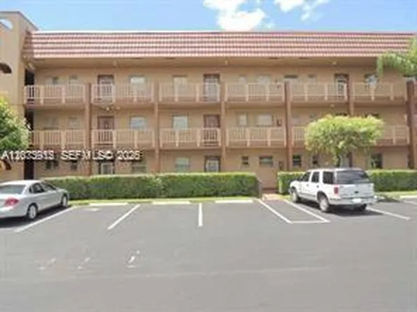 9360 Sunrise Lakes Blvd APT 302, Sunrise, FL 33322