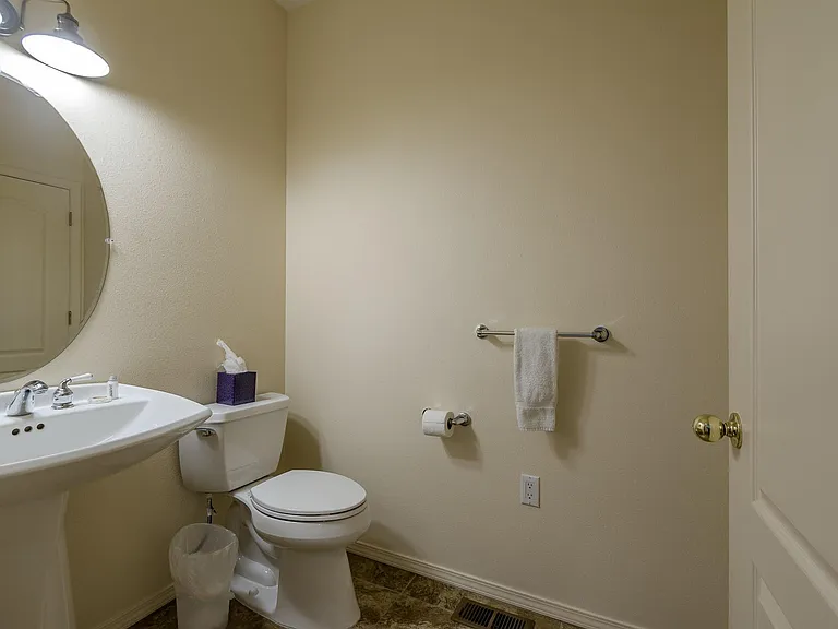 65 Kashmir Rd — Photo 36