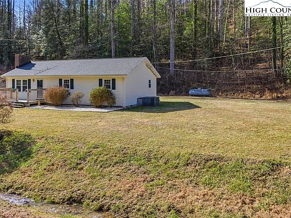 3rd image of 2531 Indian Grave Road