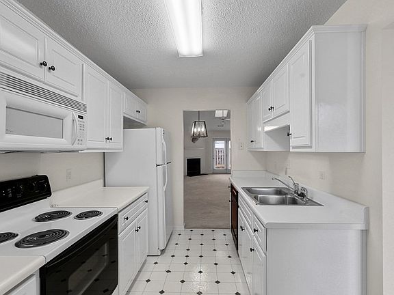 5th image of 108 Leyland Ct
