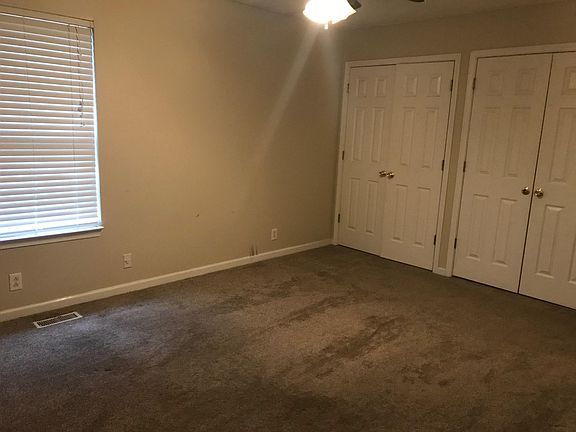 5th image of 1421 Middleborough Ct