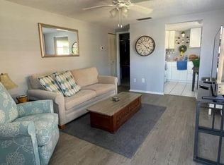 1980 Tahitian Pl APT 14, Dunedin, FL 34698