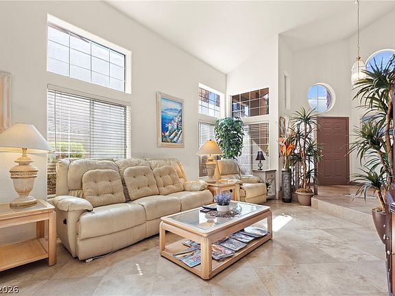 5th image of 2000 Summit Pointe Dr
