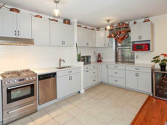 3rd image of 1964 80th St