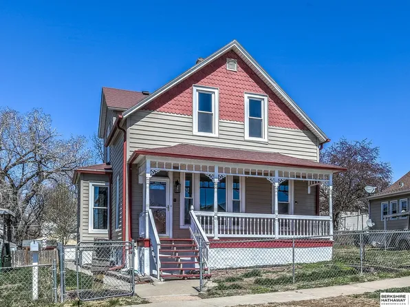 1708 Dorcas St, Omaha, NE 68108