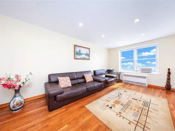 3025 Ocean Ave APT 6A, Brooklyn, NY 11235
