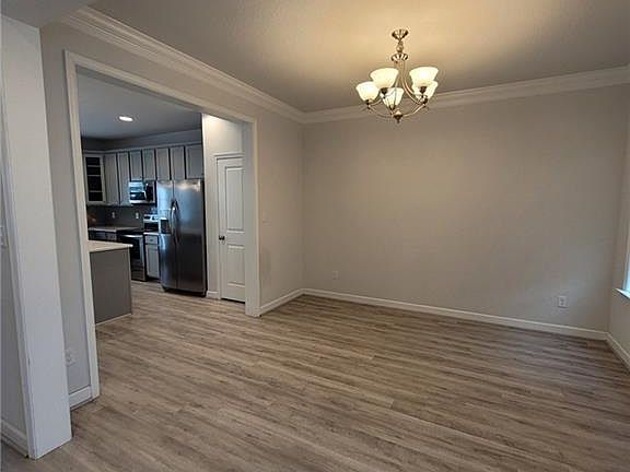 3rd image of 159 Wineberry Way