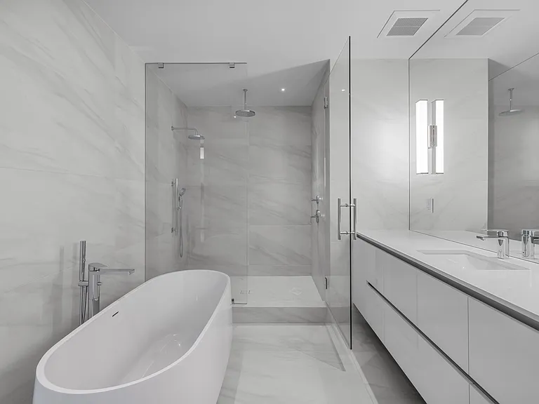 305 Briny Ave #506 — Photo 18
