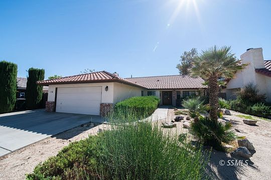 1st image of 1205 Flora Way