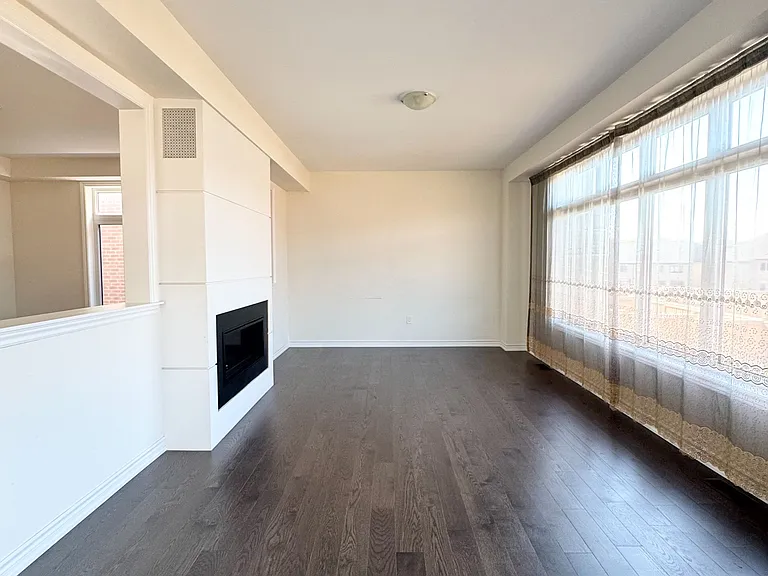 78 Kentledge Ave — Photo 7