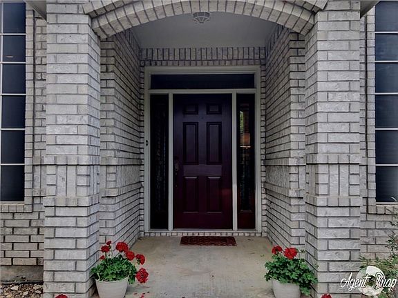 4th image of 5305 Tioga Ct