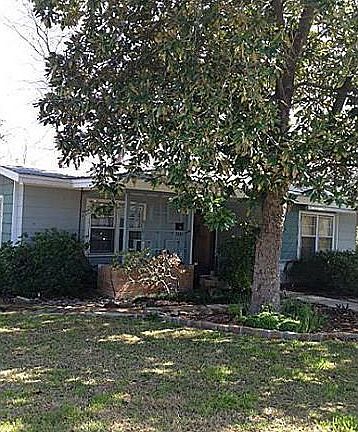 2nd image of 5869 Tracyne Dr