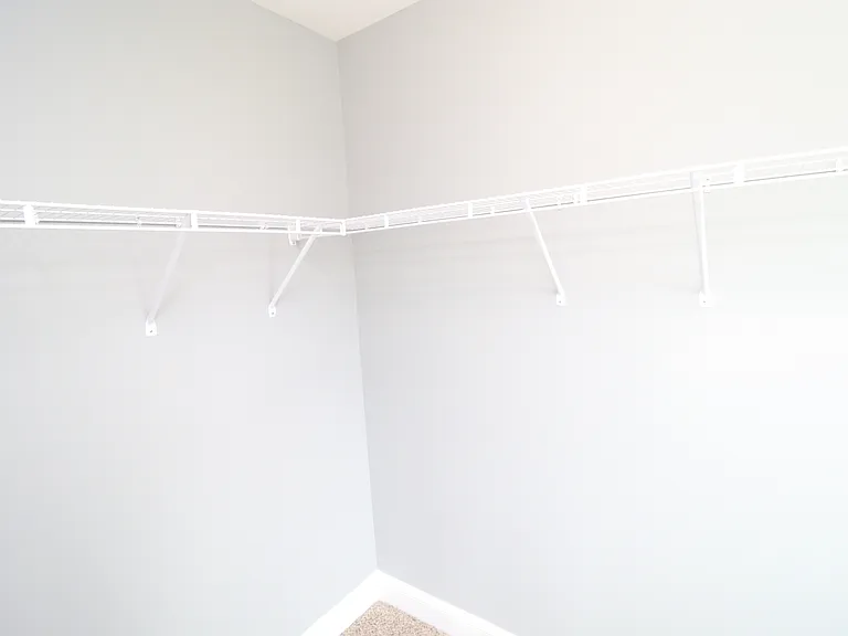 1428 Providence Green Ln — Photo 26