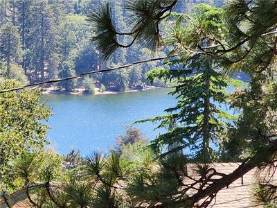 190 E Zermatt Dr, Crestline, CA, 92325