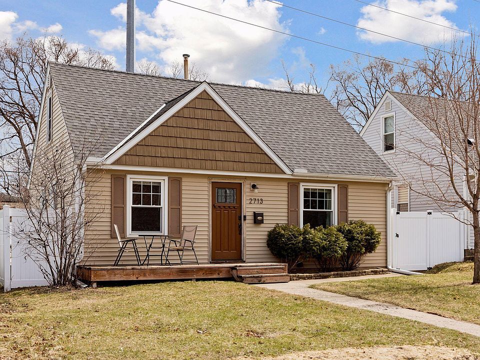 1st image of 2713 Brunswick Ave S