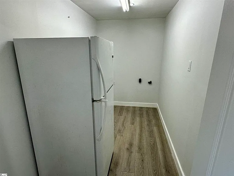 114 Tranquility Rd — Photo 8