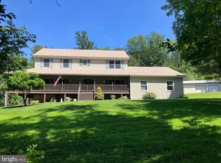 3700 Lehnenberg Rd, Riegelsville, PA 18077