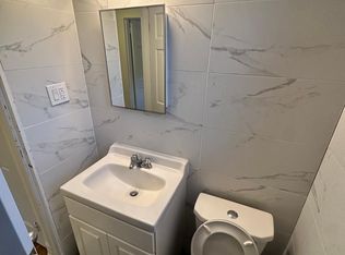 22812 64th Ave, Oakland Gardens, NY 11364