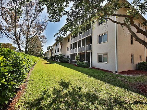 2nd image of 7835 Regal Heron Cir APT 302