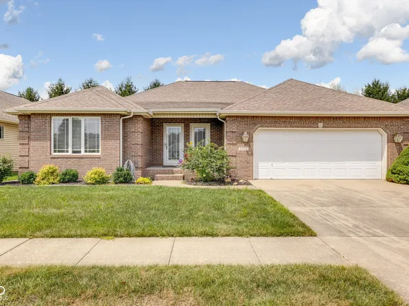 3702 N Station Dr, Columbus, IN 47203