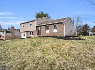 2235 Chestnut Rd, York, PA 17408