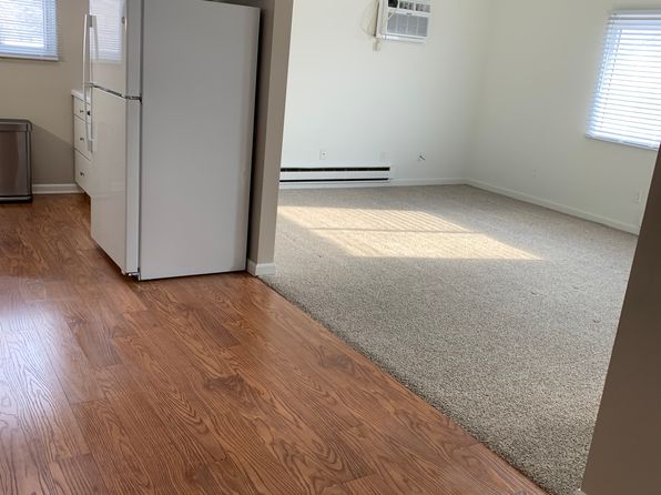 587 Pointe Tremble Rd APT 6