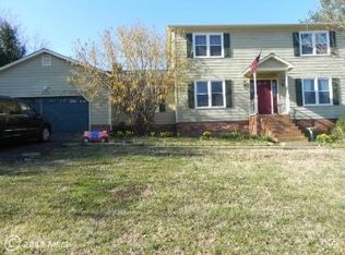2142 Sebastian Rd, Fredericksburg, VA 22405