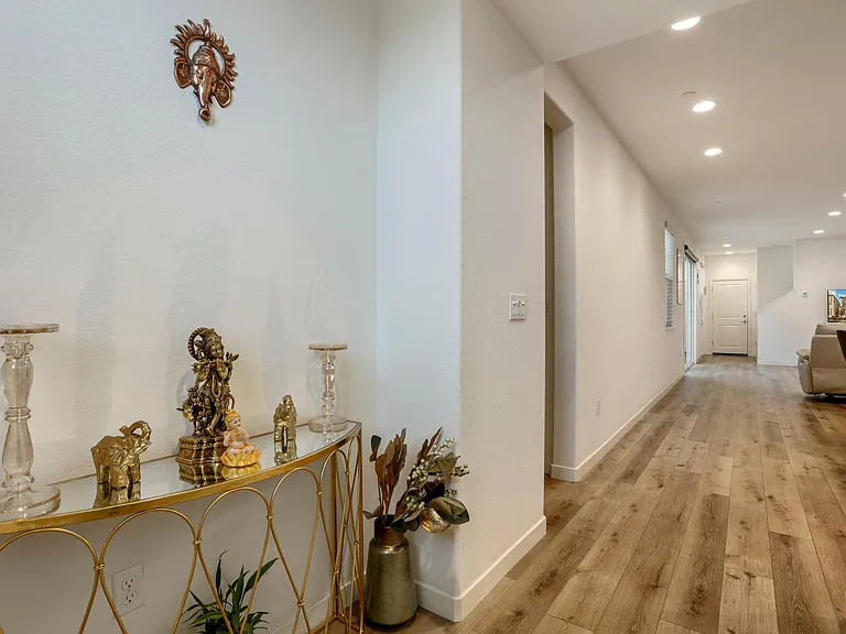 125 E Ramsey Dr — Photo 3
