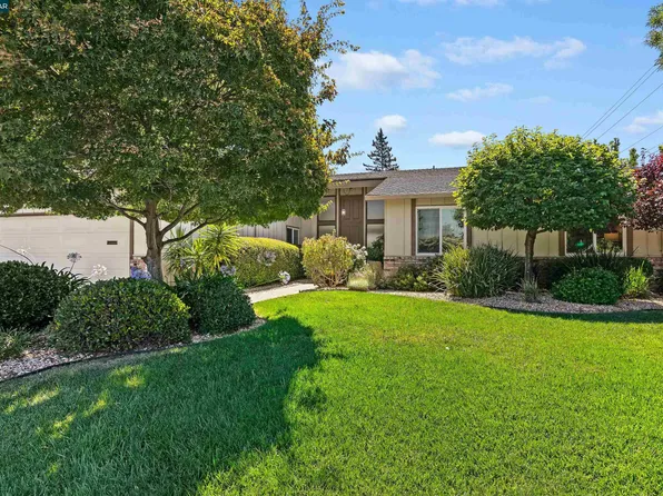 2005 Blackstone Dr, Walnut Creek, CA 94598