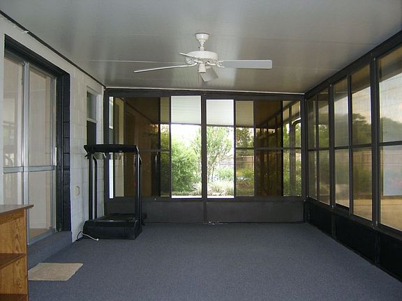 22x12 screened porch