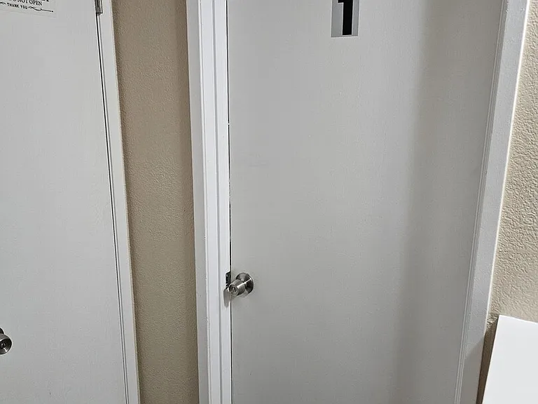 E Marine View Dr — Photo 4