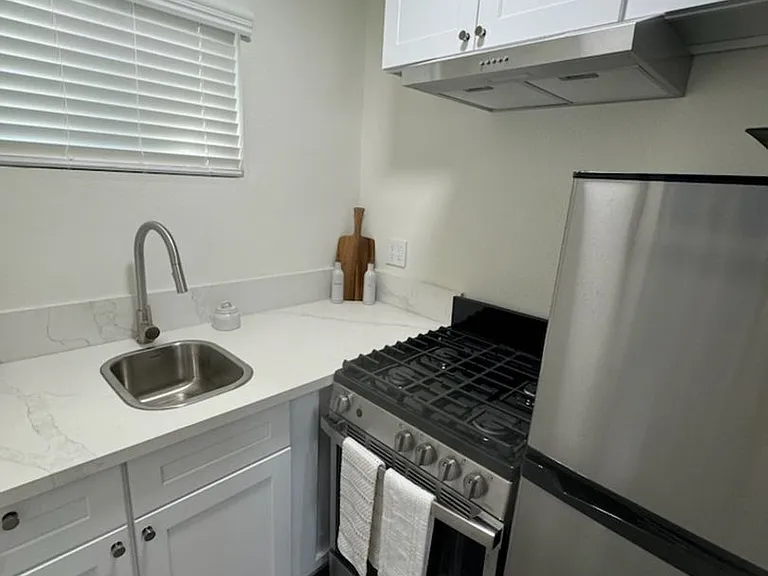 1840 W Orangethorpe Ave-NEWLY RENOVATED, Quartz Counters & Stainless Steel Appliances — Photo 40