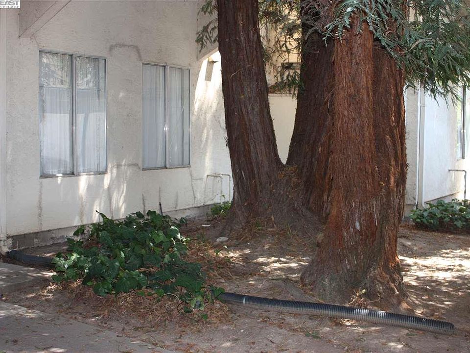 2nd image of 975 Murrieta Blvd APT 7