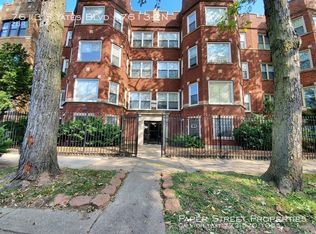 7613 S Yates Blvd #2N, Chicago, IL 60649