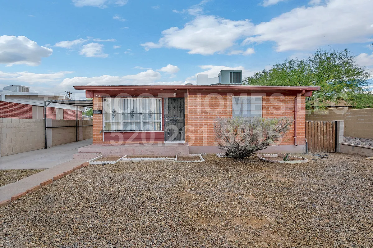 Building Photo - 730 E Lester St #1