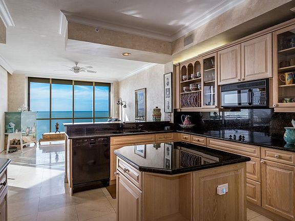5th image of 4000 Royal Marco Way #Penthouse 925