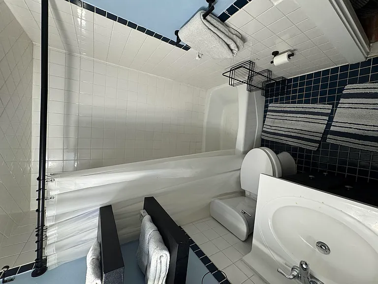 126 Magnolia Ave #1 — Photo 9
