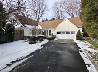 2023 Shippan Ave, Stamford, CT 06902