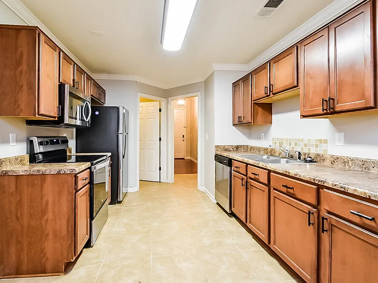7214 Grapetree Trl — Photo 7