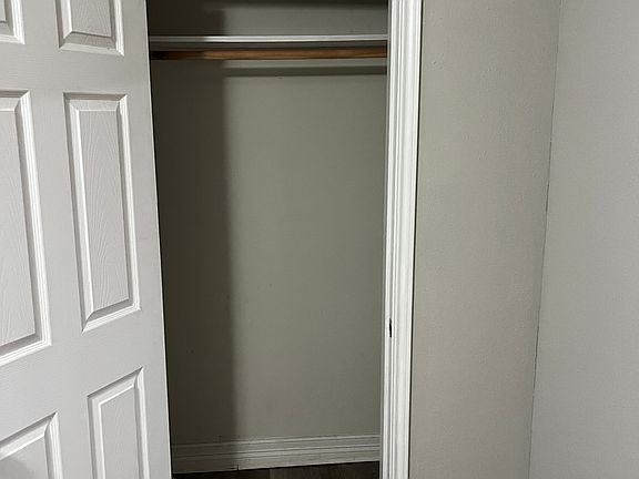 3rd image of 5007 Nassau Rd Room E
