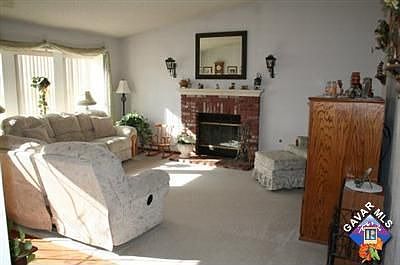 4th image of 1153 E Avenue J6