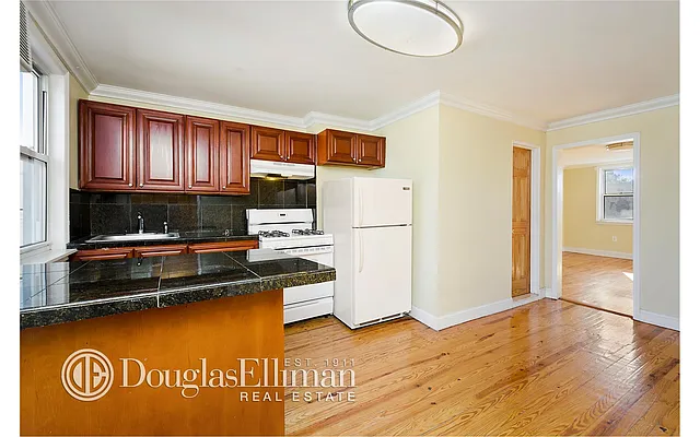 Rented by Douglas Elliman | media 17